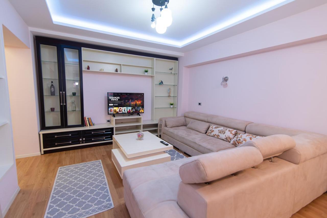 Tirana Central Exclusive Екстер'єр фото